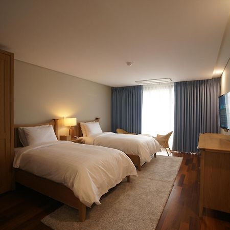 Illeinn Hotel Seogwipo Eksteriør bilde