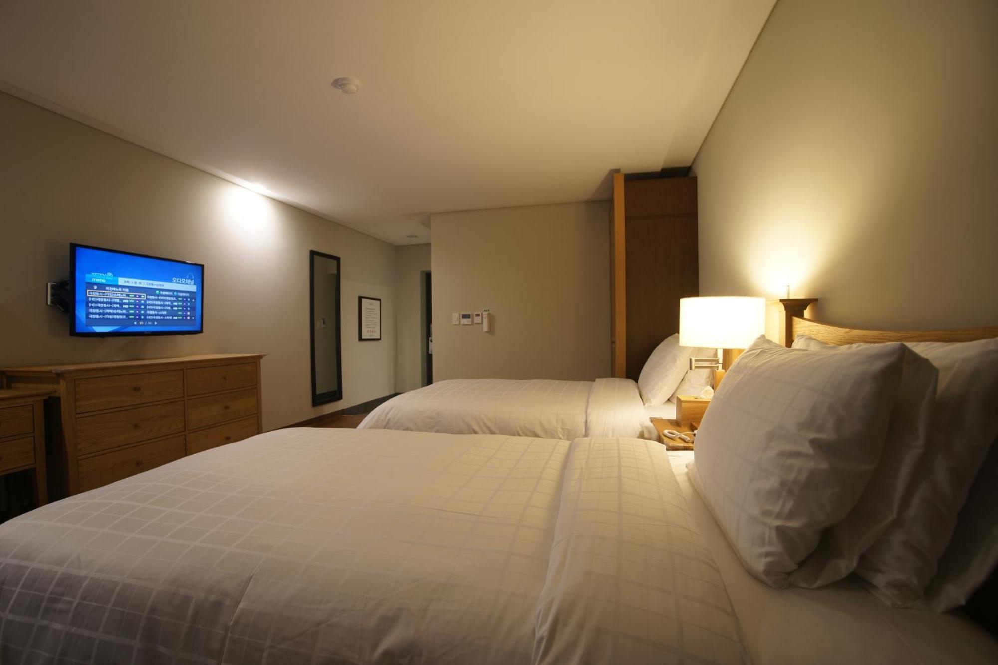 Illeinn Hotel Seogwipo Eksteriør bilde
